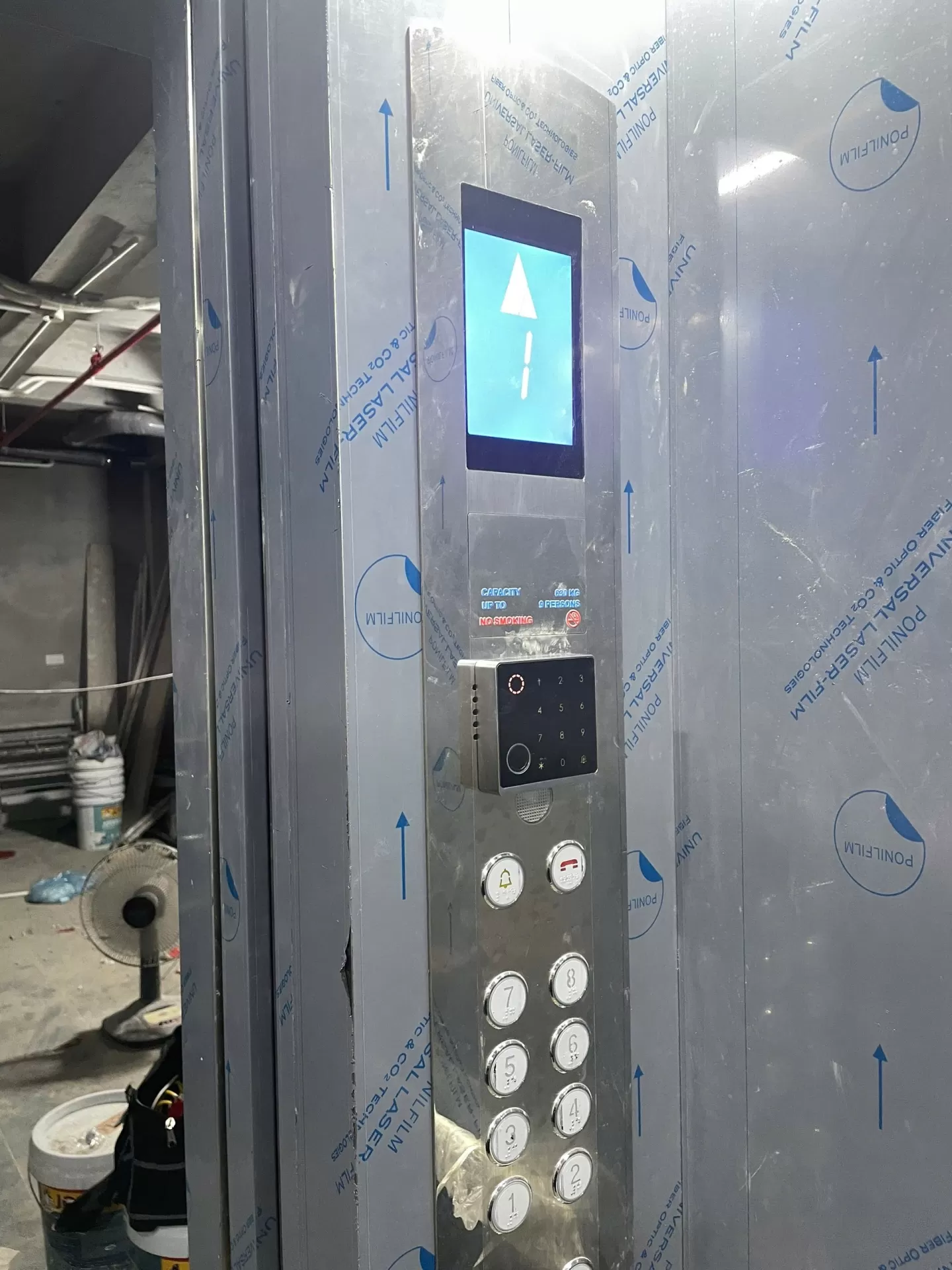 Tại sao ngày càng nhiều tòa nhà nâng cấp hệ thống thang máy thông minh?
