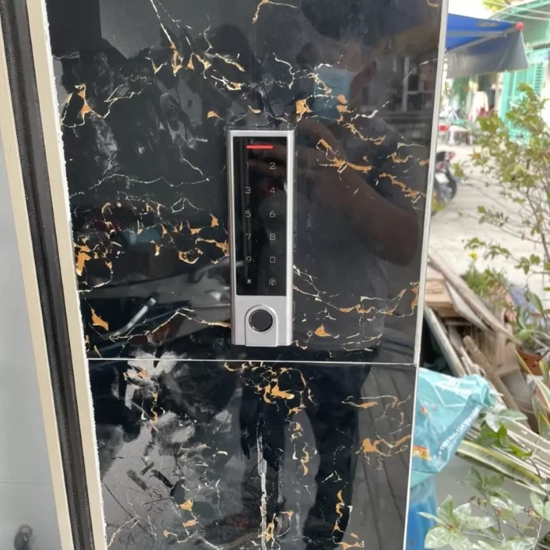 Kh&oacute;a V&acirc;n Tay cửa cuốn Tuya wifi HF3