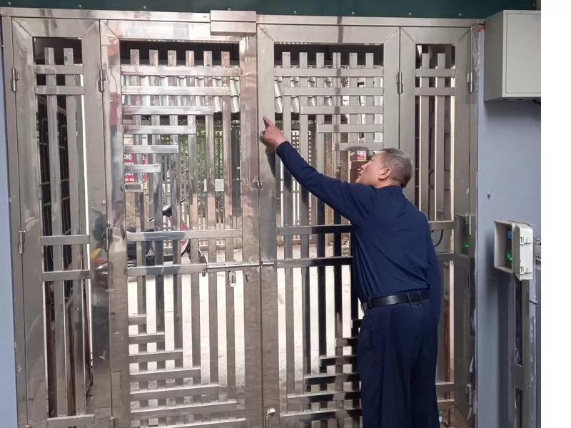 Nhà trọ hiện nay rất ưa chuộng sửa dụng khóa vân tay để kiểm soát ra vào