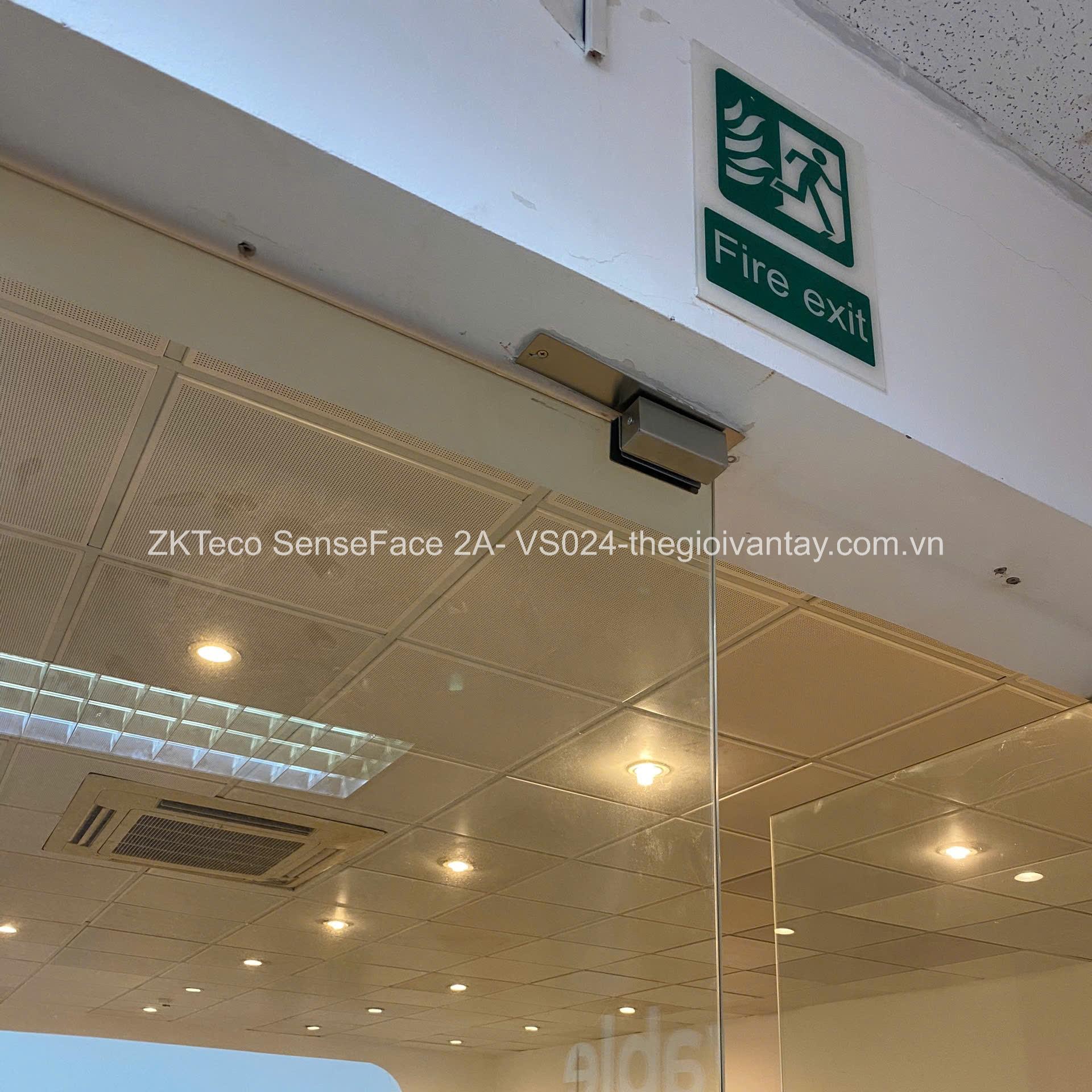 Khóa cửa thông minh VS024- SenseFace 2A ZKTeco