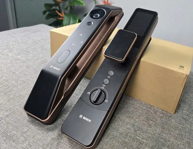 Khóa cửa thông minh Bosch FU6 Plus – Công nghệ Face ID 3D, vân tay FPC, WiFi Tuya, bảo mật cao cấp