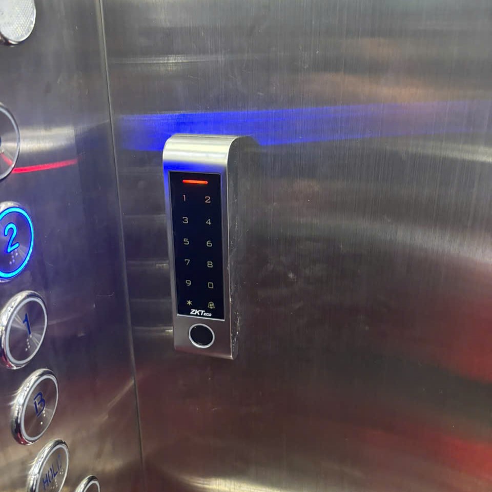 Khóa vân tay thang máy ZKTeco MK-V1F