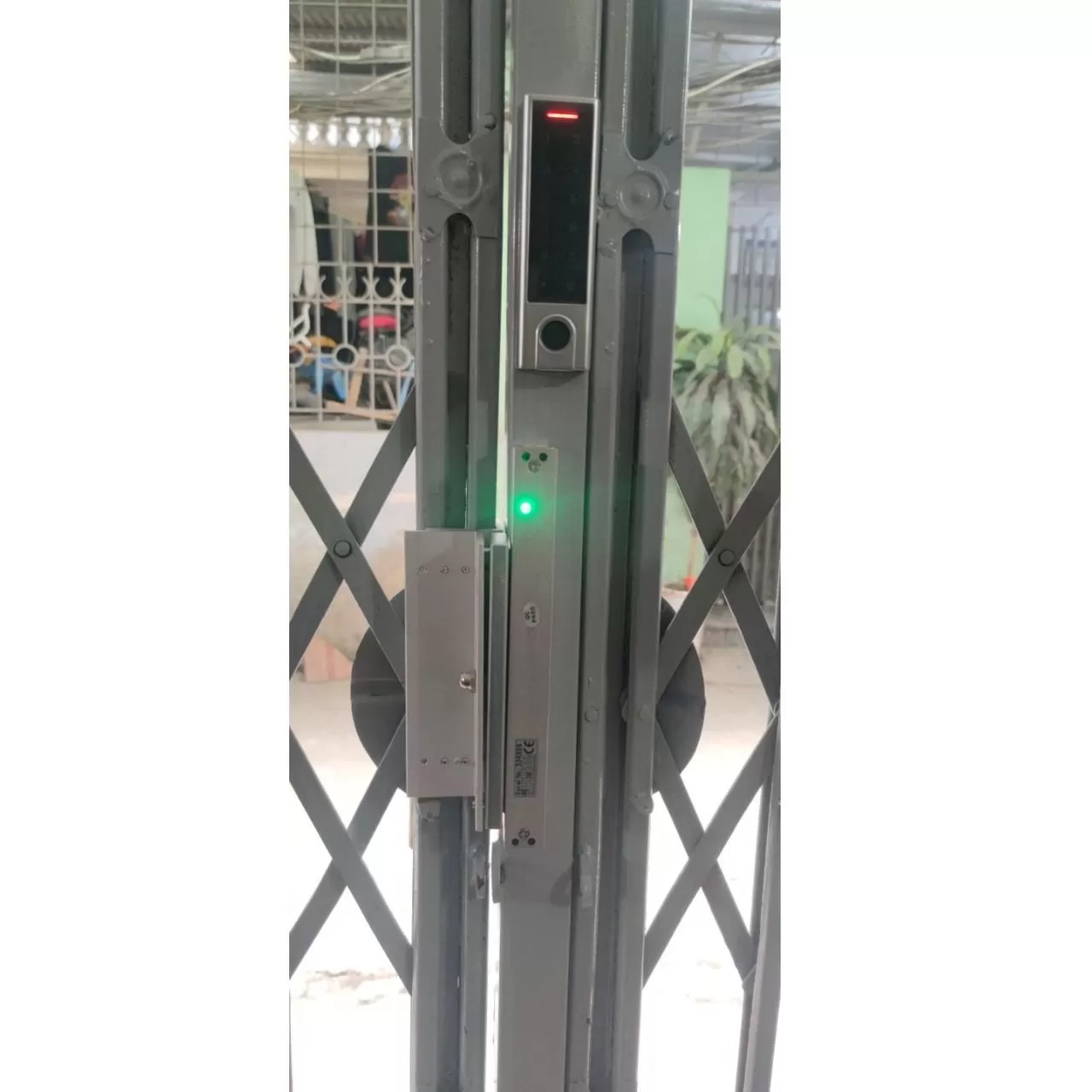 Khóa vân tay Hít từ cửa lùa cửa đẩy vào VS014H2- Tuya HF3