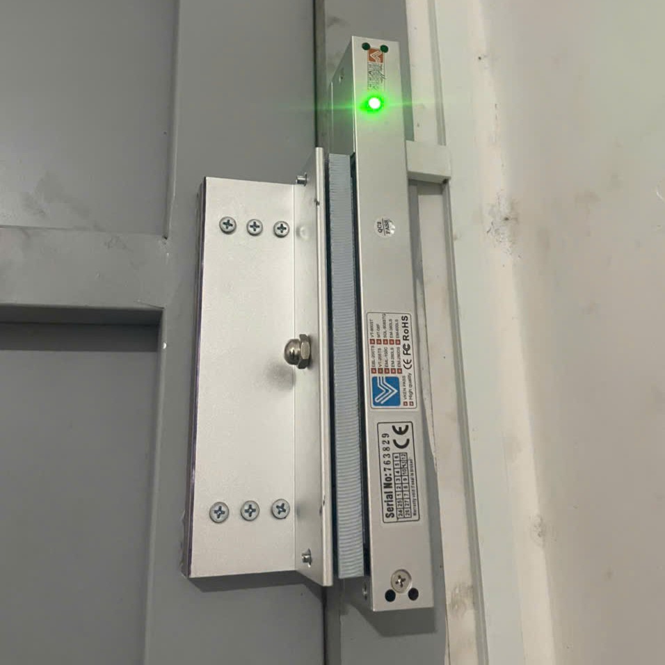 Khóa vân tay cửa sắt VS019H2-lưu điện