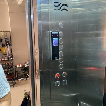 Khóa khuôn mặt thang máy ZKTeco V3L