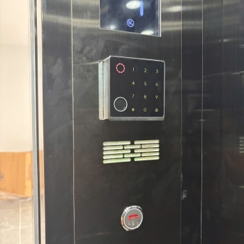 Thiết bị kiểm soát thang máy HF9 WiFi vân tay, thẻ từ, mật khẩu