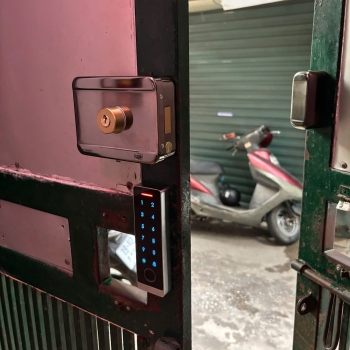 Khóa vân tay nhà trọ Tuya HF7 cơ điện VS027C wifi
